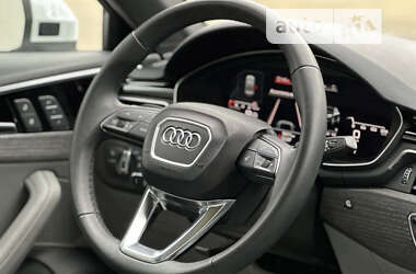 Седан Audi A4 2021 в Гайсине
