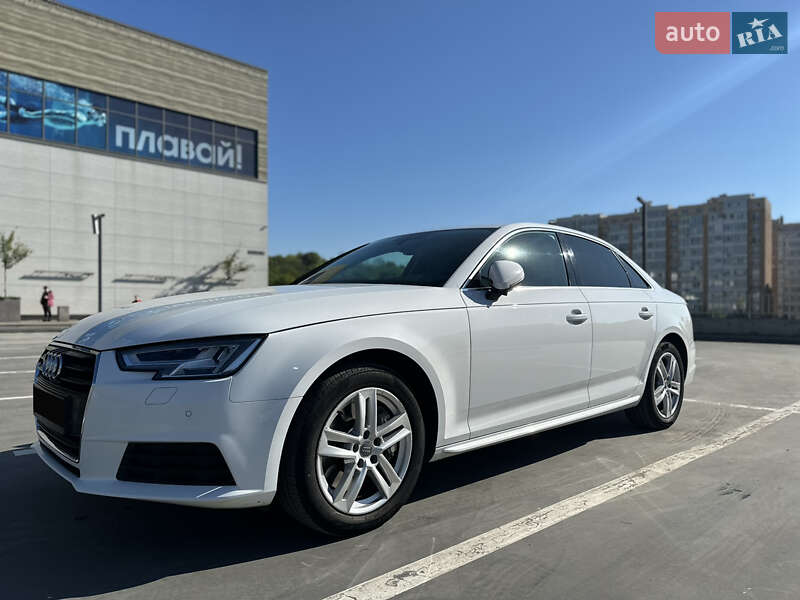 Седан Audi A4 2018 в Львове фото 35 Седан Audi A4 2018 в Львове