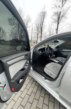 Седан Audi A4 2013 в Івано-Франківську