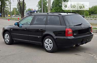 Универсал Audi A4 1999 в Харькове