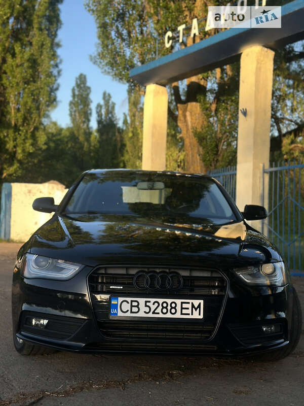Седан Audi A4 2013 в Прилуках