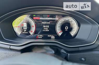 Седан Audi A4 2021 в Киеве