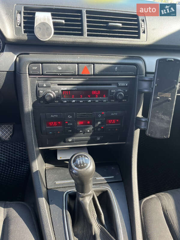 Універсал Audi A4 2005 в Нововолинську