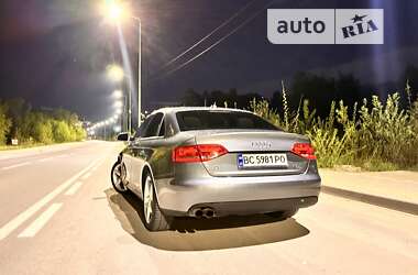 Седан Audi A4 2011 в Львове