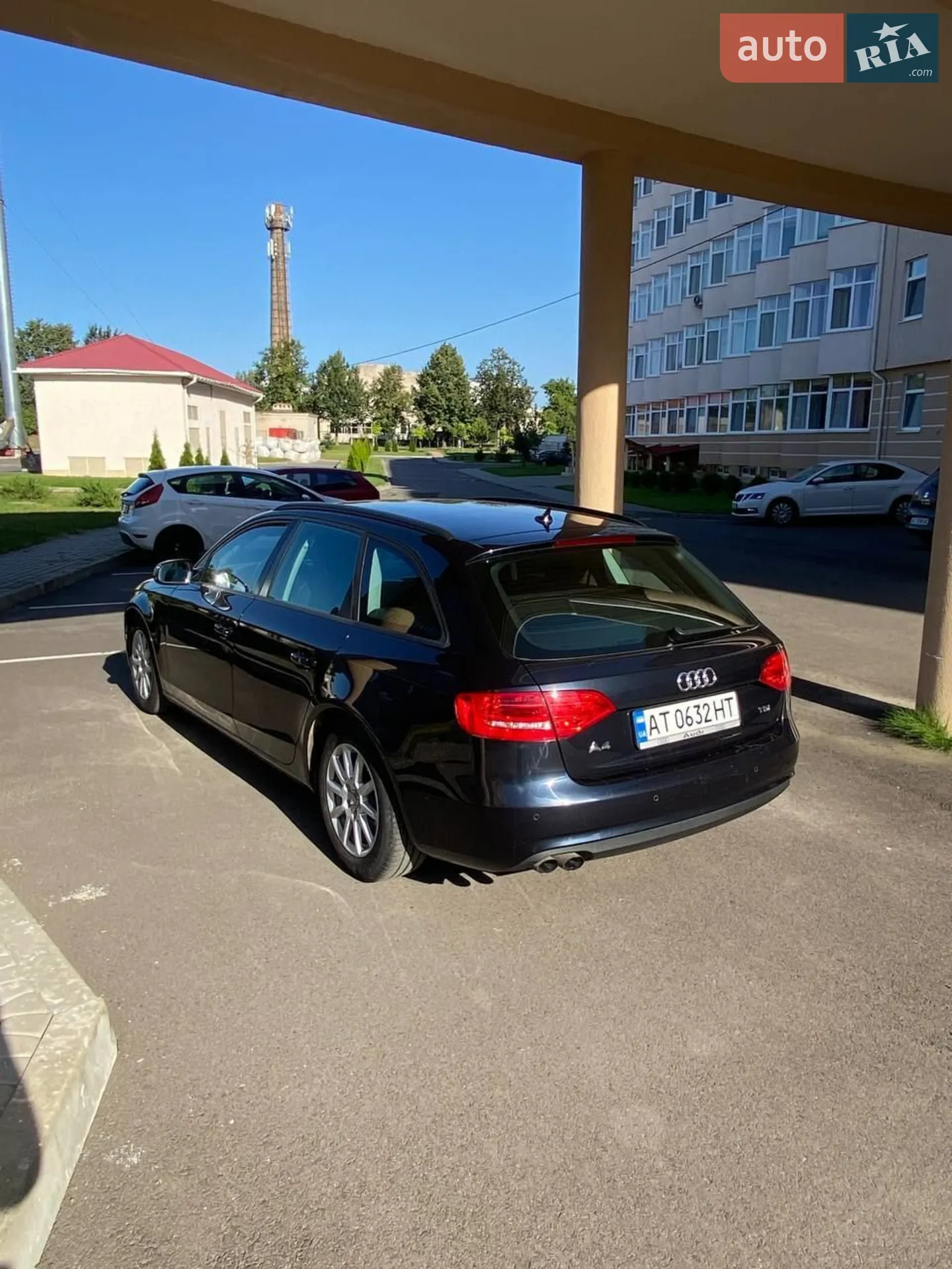 Audi A4 2013 VIN WAUZZZ8K2DA201726 фото оголошення 7 з 20