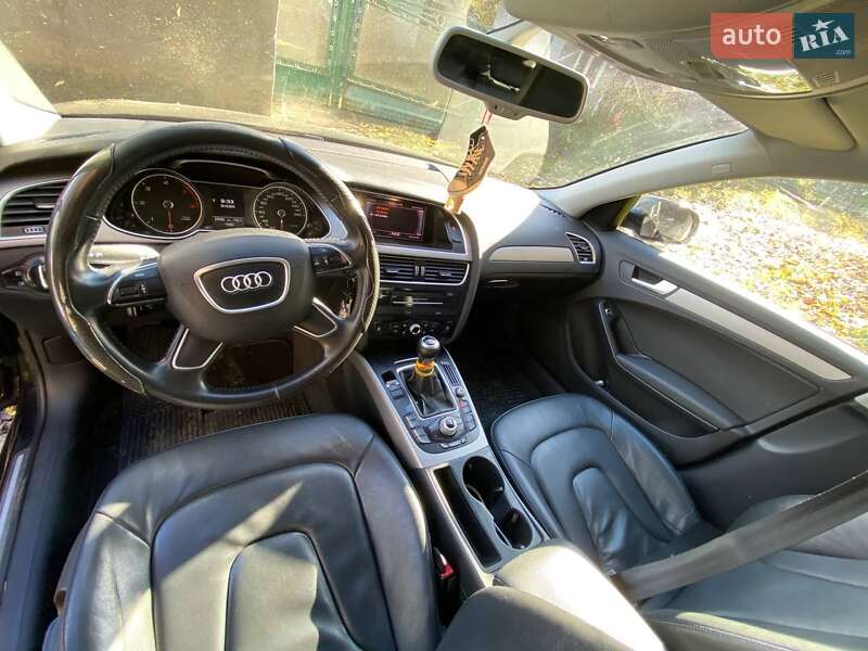 Универсал Audi A4 2013 в Демидовке