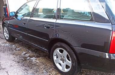 Универсал Audi A4 2000 в Киеве