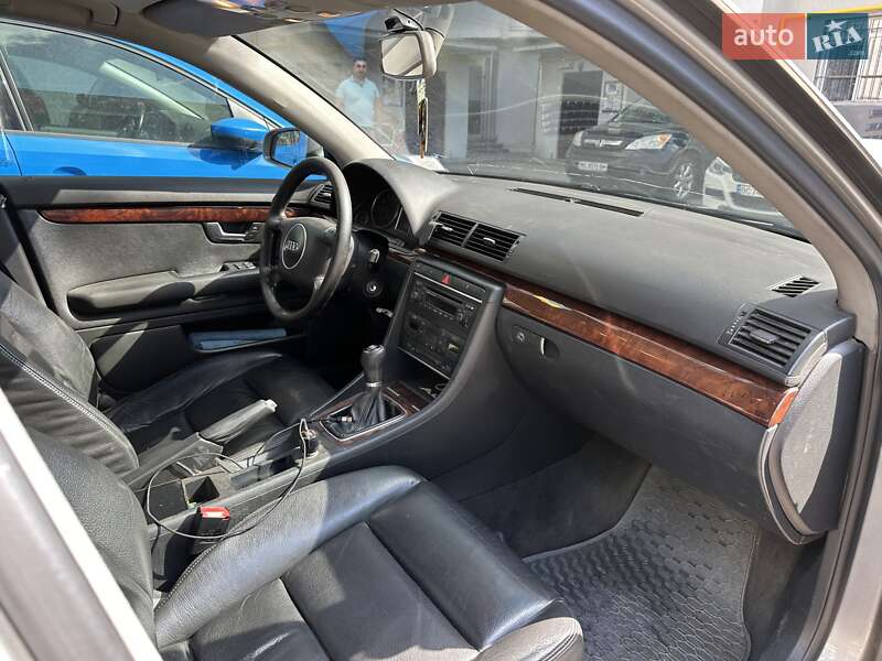 Седан Audi A4 2005 в Львове