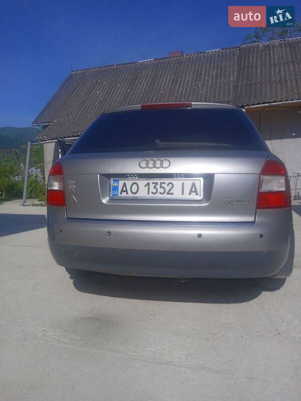 Универсал Audi A4 2002 в Хусте