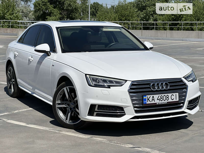 Седан Audi A4 2018 в Киеве