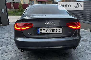 Седан Audi A4 2012 в Тернополе