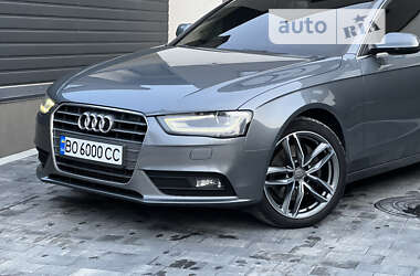 Седан Audi A4 2012 в Тернополе