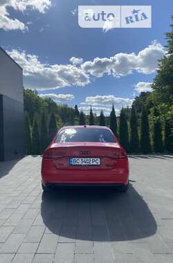 Седан Audi A4 2012 в Львове