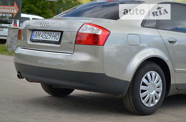 Седан Audi A4 2001 в Бердичеві