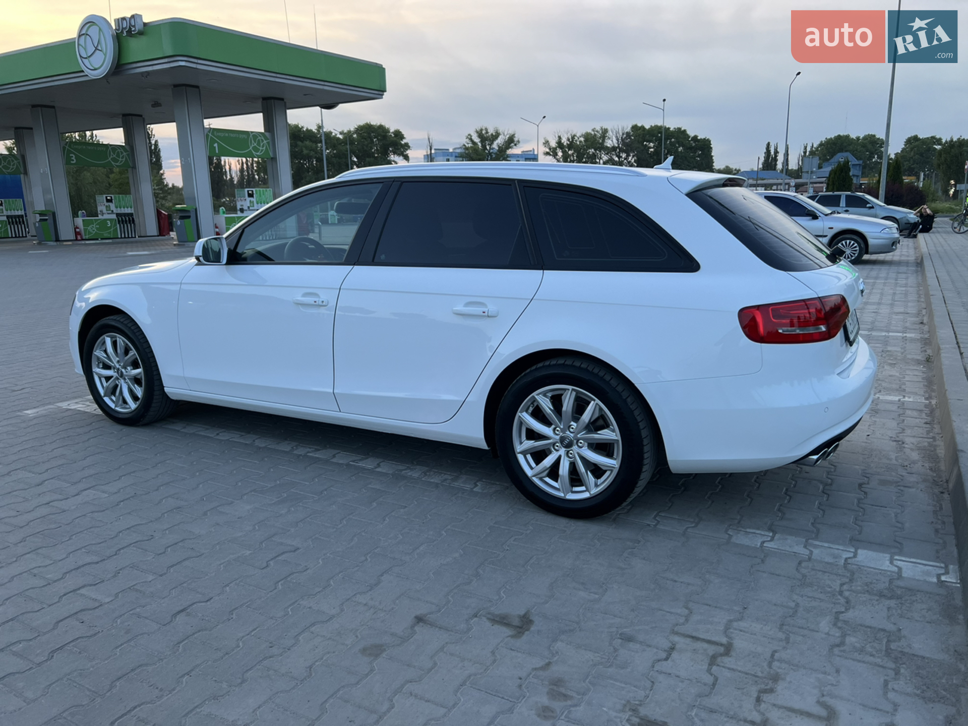2015 Audi A4 - мініатюра 16