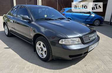 Седан Audi A4 1997 в Чернігові