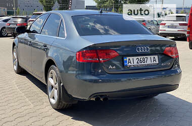 Седан Audi A4 2010 в Киеве