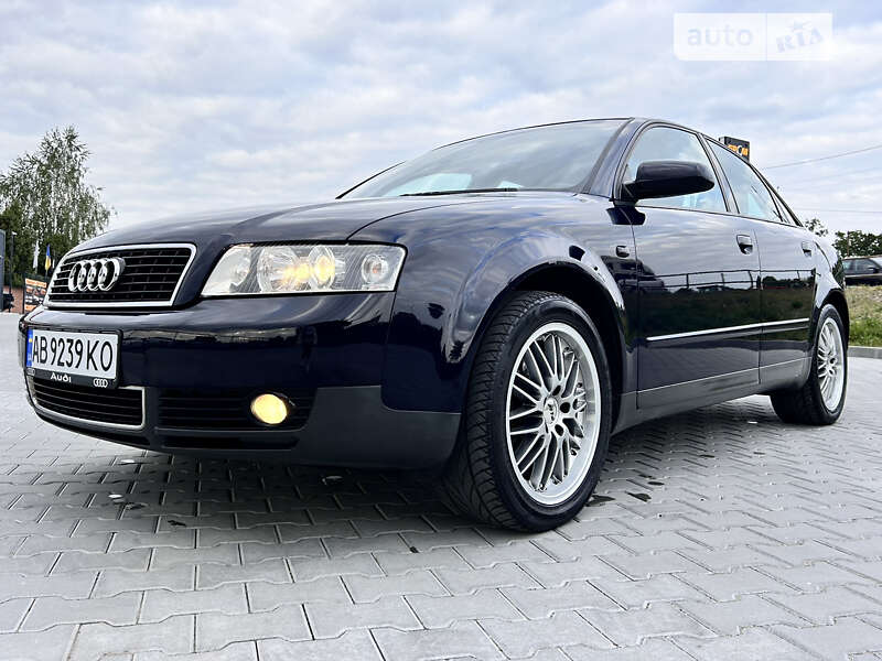 Седан Audi A4 2002 в Виннице