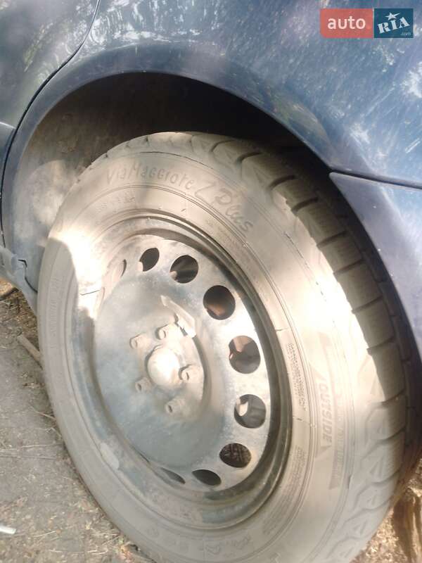 Универсал Audi A4 2000 в Лимане