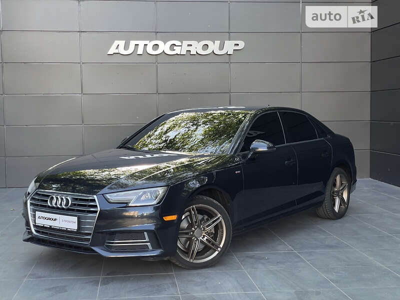 Седан Audi A4 2016 в Одесі