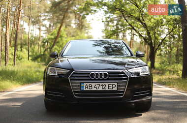 Седан Audi A4 2017 в 