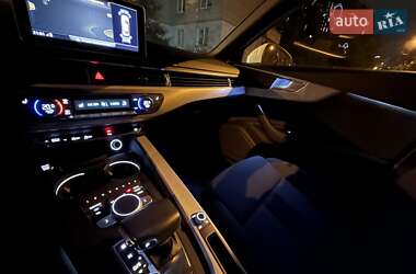 Седан Audi A4 2016 в 