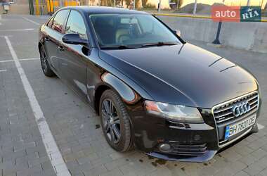 Седан Audi A4 2010 в Вознесенську