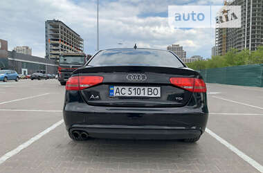 Седан Audi A4 2012 в Киеве