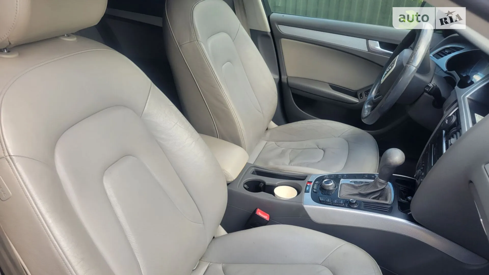 2011 Audi A4 - мініатюра 7