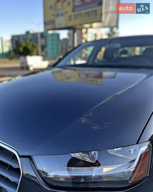 Седан Audi A4 2013 в Киеве