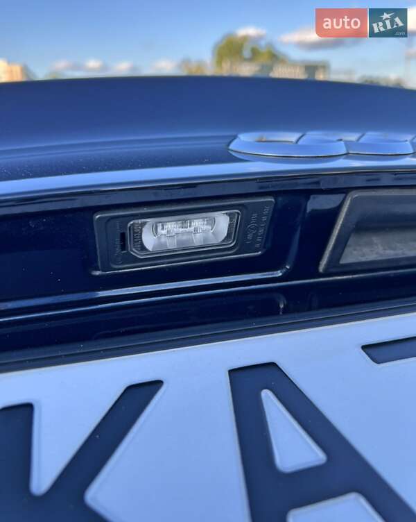 Седан Audi A4 2013 в Киеве