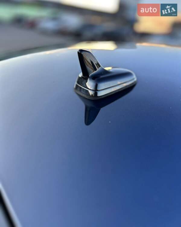 Седан Audi A4 2013 в Киеве
