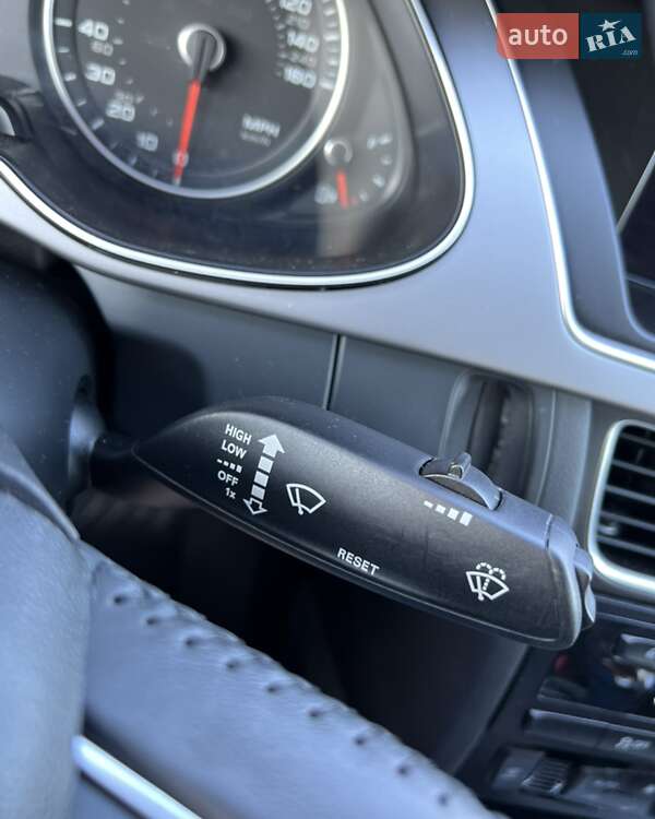Седан Audi A4 2013 в Киеве