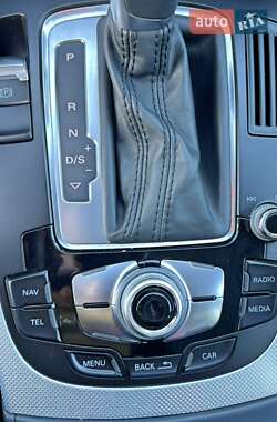 Седан Audi A4 2013 в Киеве