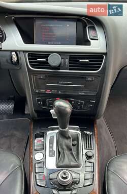 Седан Audi A4 2010 в Хусте