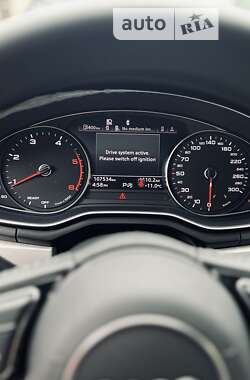 Седан Audi A4 2019 в Львові