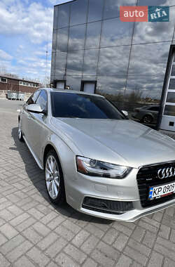 Седан Audi A4 2013 в Запорожье