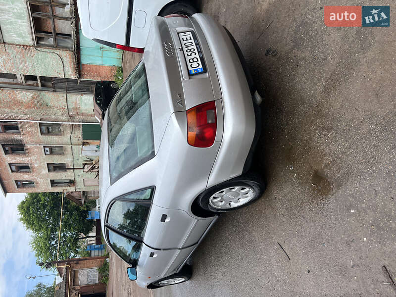 Седан Audi A4 1995 в Чернигове фото 2 Седан Audi A4 1995 в Чернигове