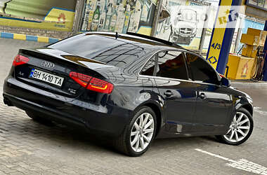 Седан Audi A4 2012 в Измаиле