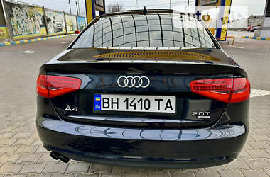 Седан Audi A4 2012 в Измаиле