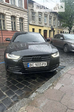 Седан Audi A4 2012 в Львове