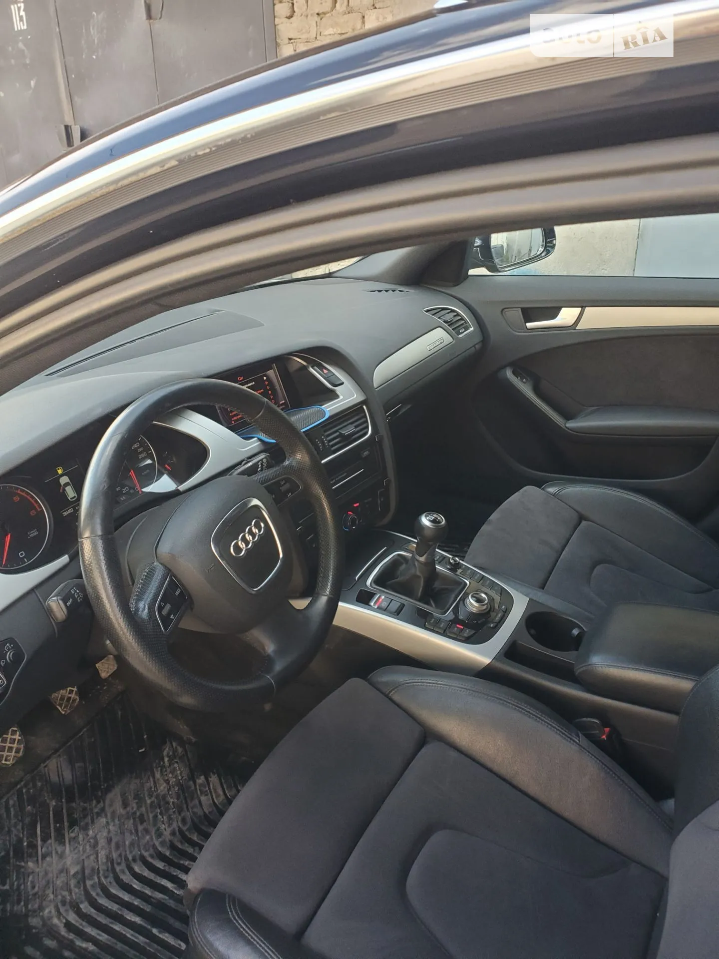 2011 Audi A4 - мініатюра 10