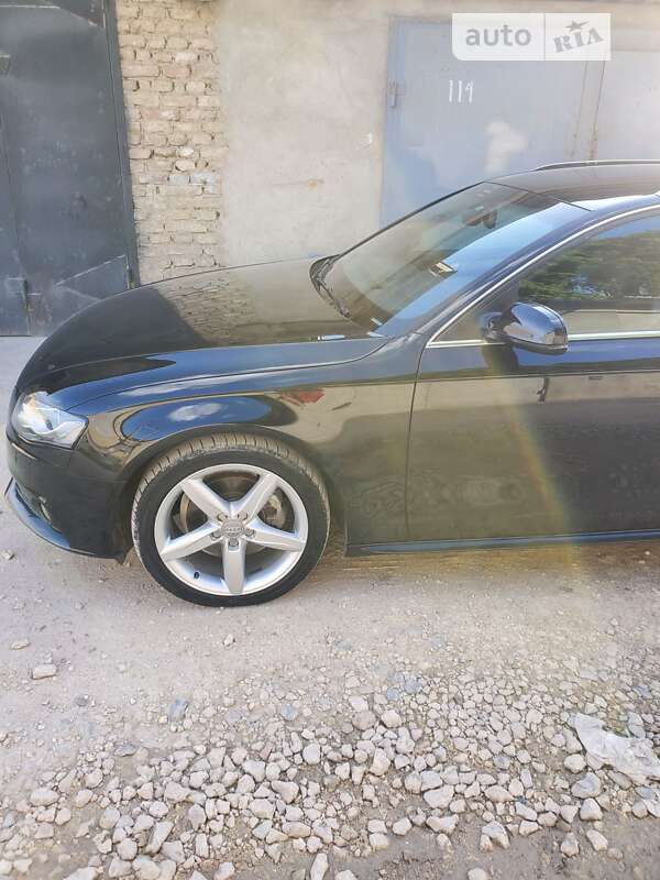Универсал Audi A4 2011 в Тернополе