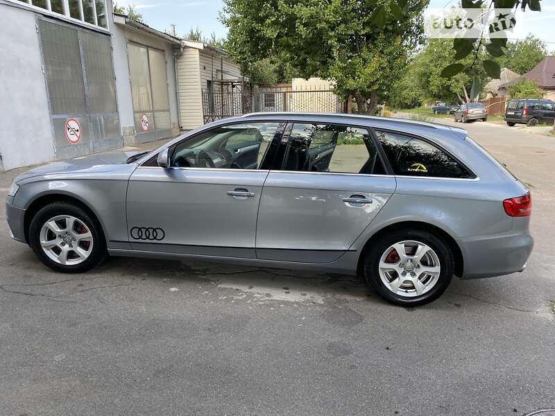 Универсал Audi A4 2009 в Чернигове