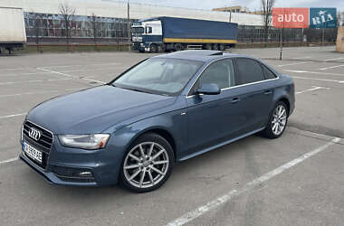 Седан Audi A4 2015 в Киеве