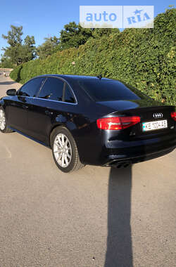 Седан Audi A4 2014 в Дніпрі