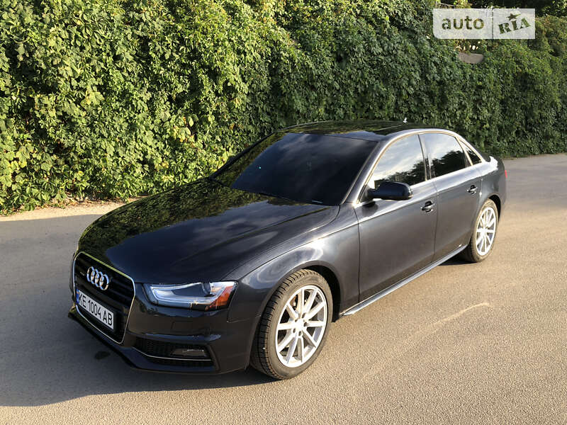 Седан Audi A4 2014 в Дніпрі