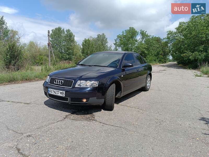 Седан Audi A4 2002 в Балаклее