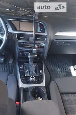 Седан Audi A4 2014 в Ивано-Франковске