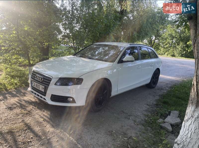 Универсал Audi A4 2009 в Лысянке